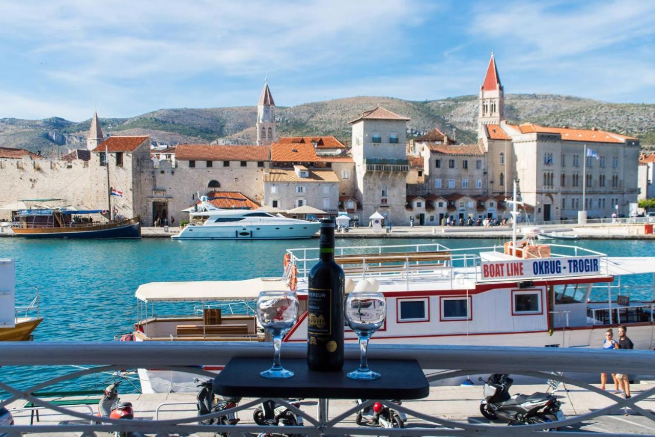 Vila Liza Bed & Breakfast Trogir Luaran gambar