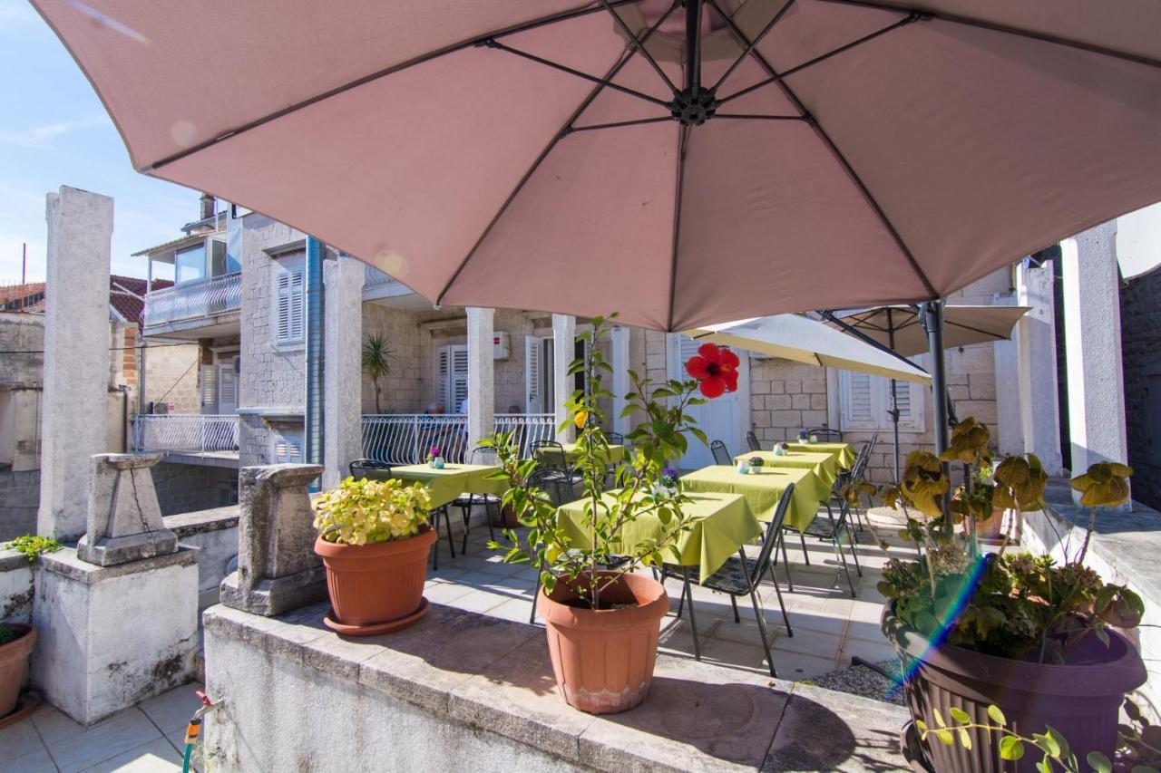 Vila Liza Bed & Breakfast Trogir Luaran gambar