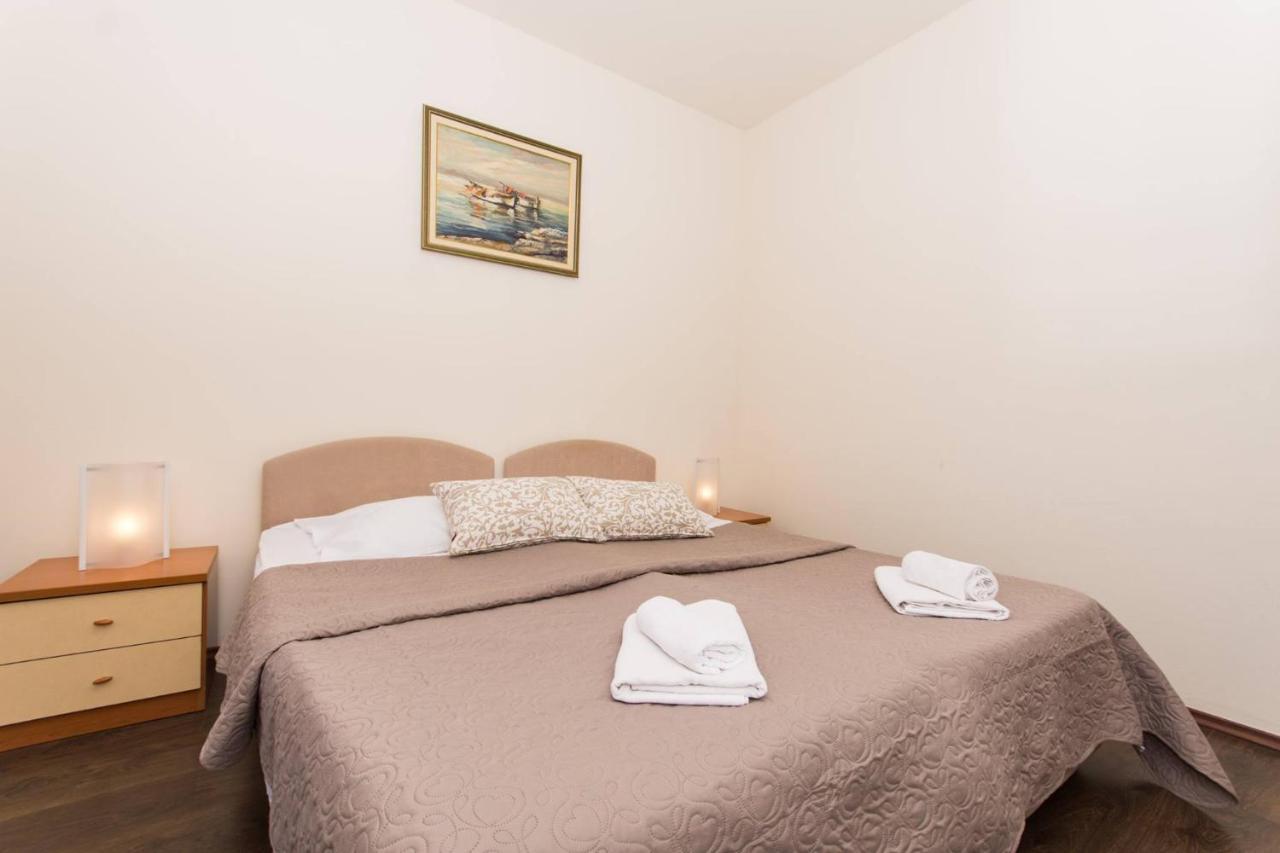 Vila Liza Bed & Breakfast Trogir Luaran gambar