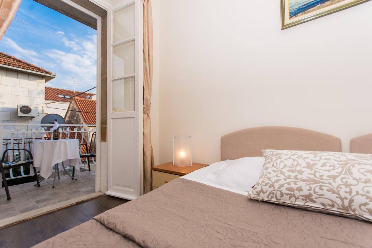 Vila Liza Bed & Breakfast Trogir Luaran gambar