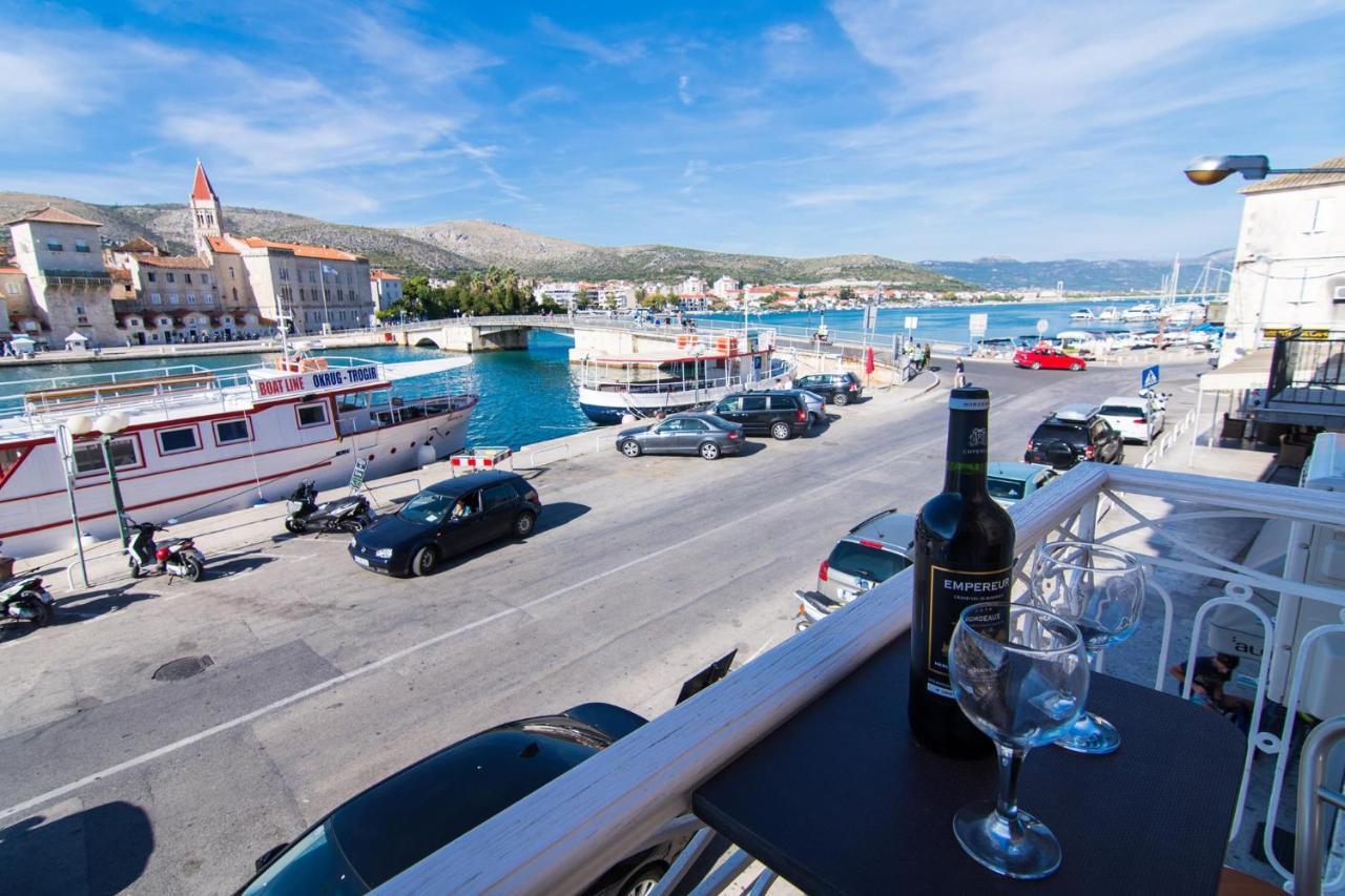 Vila Liza Bed & Breakfast Trogir Luaran gambar