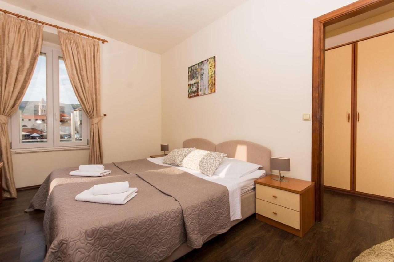 Vila Liza Bed & Breakfast Trogir Luaran gambar