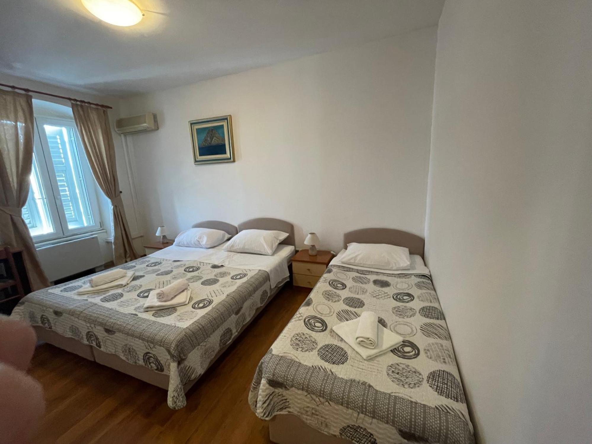 Vila Liza Bed & Breakfast Trogir Luaran gambar
